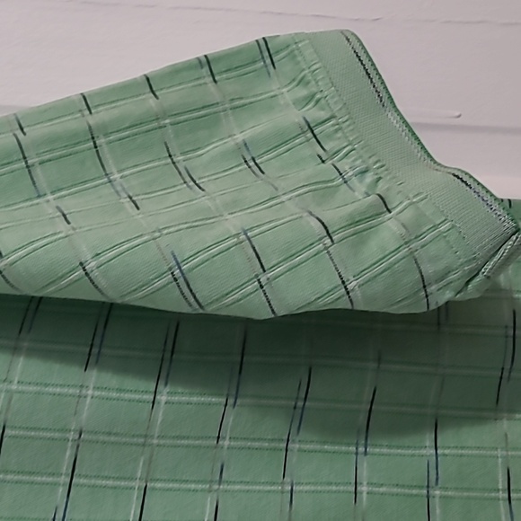 IZOD GOLF MEN'S SHORT SLEEVE SHIRT - Picture 3 of 9